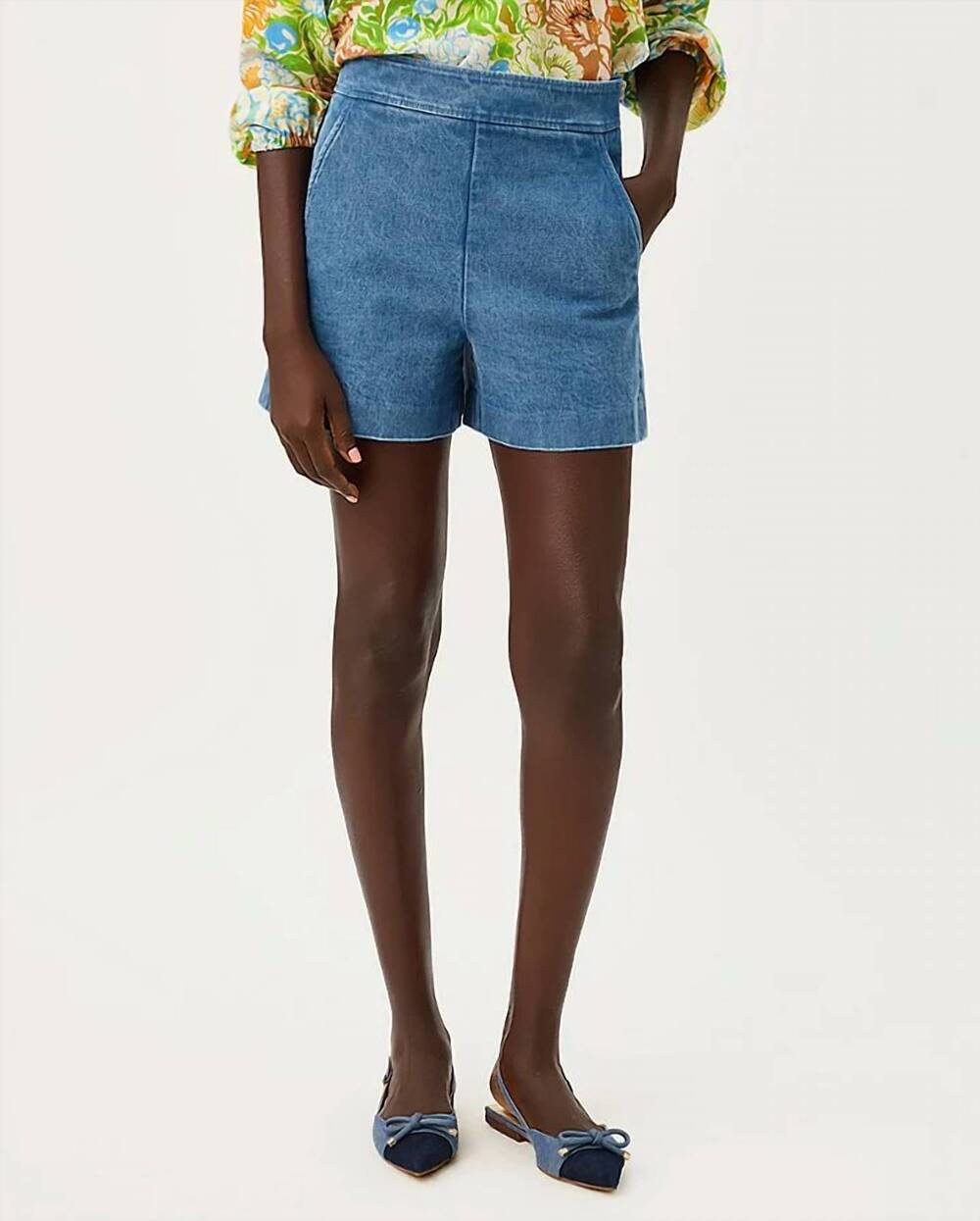 NEW LILLY PULITZER sarissa stretch denim short in sympeony wash